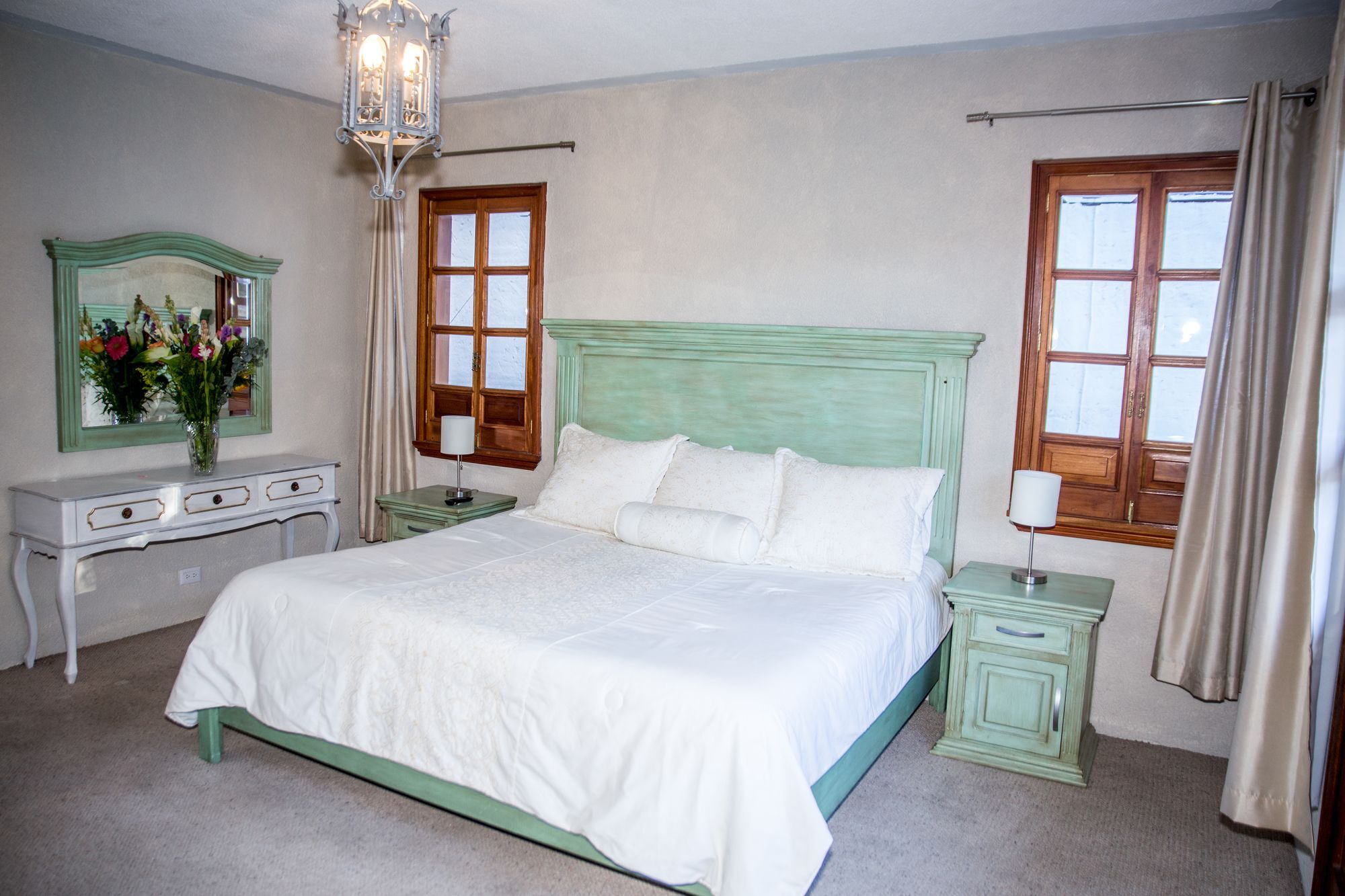 サン・ミゲル・デ・アジェンデ Tu Casa En El Parque Bed & Breakfast エクステリア 写真
