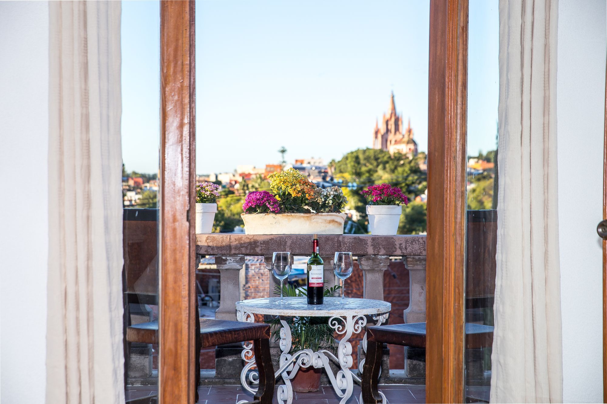 サン・ミゲル・デ・アジェンデ Tu Casa En El Parque Bed & Breakfast エクステリア 写真
